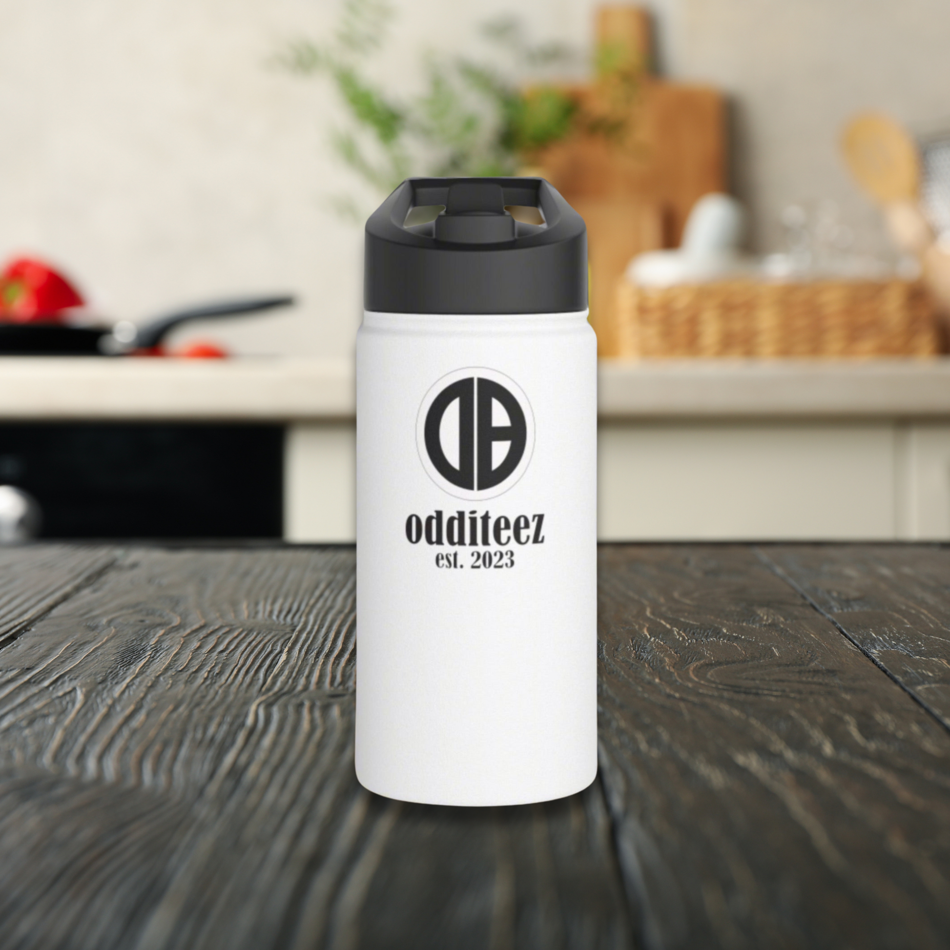 Front view of 12oz water bottle thermos